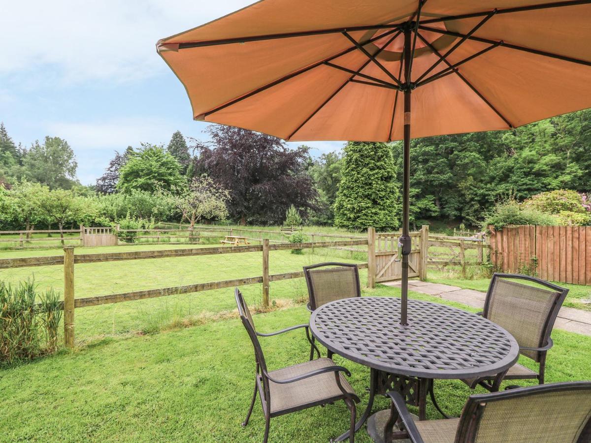 Gardener'S Cottage ลานดินดรอดเวลส์ ภายนอก รูปภาพ