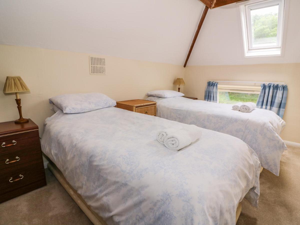 Gardener'S Cottage ลานดินดรอดเวลส์ ภายนอก รูปภาพ