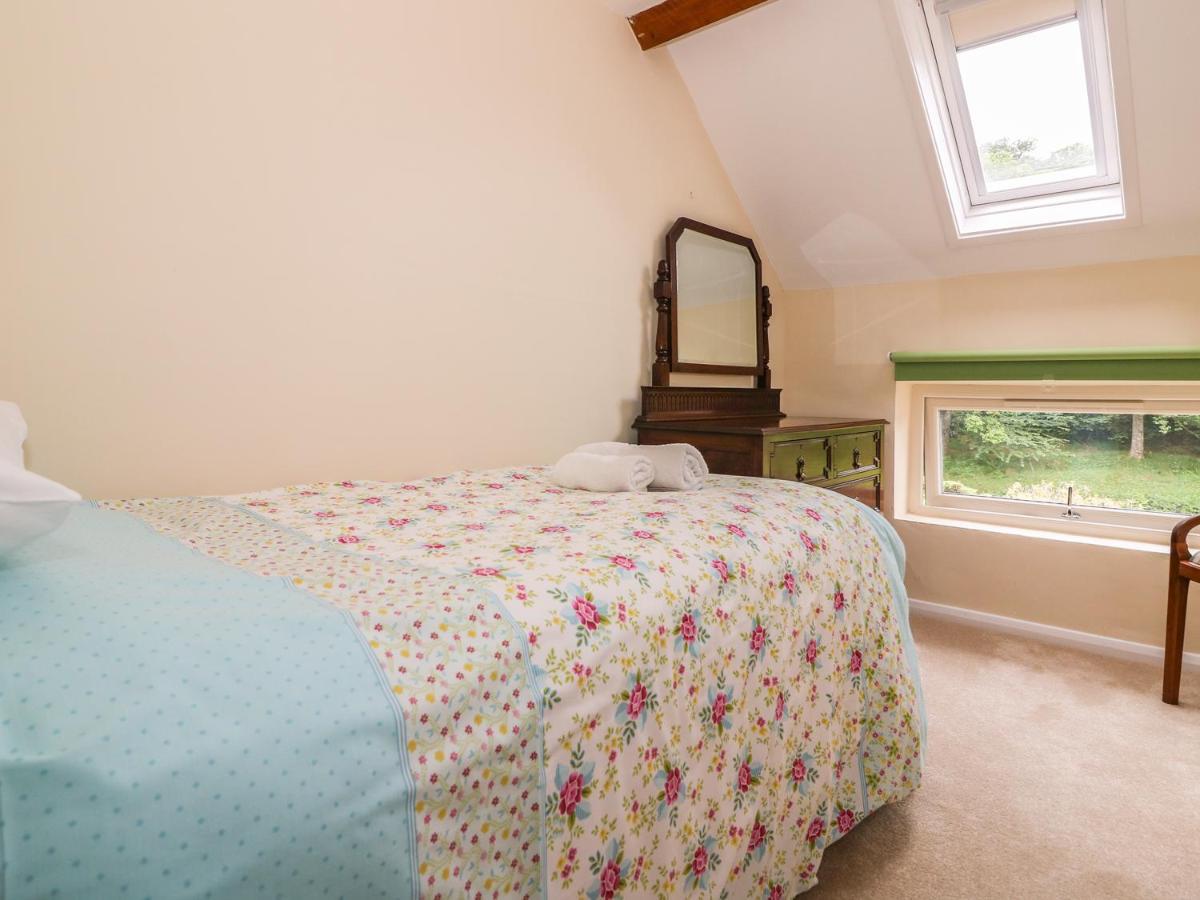 Gardener'S Cottage ลานดินดรอดเวลส์ ภายนอก รูปภาพ